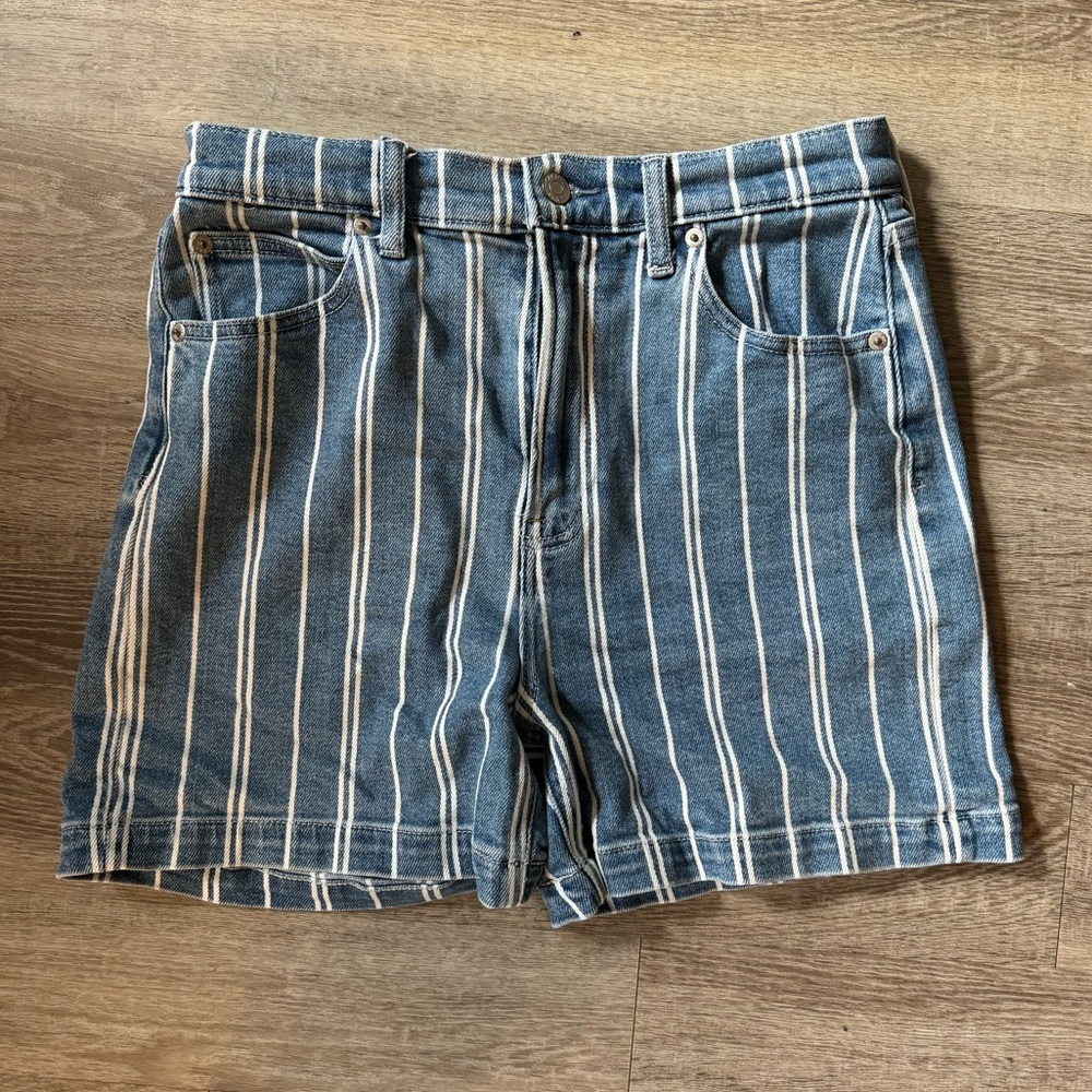 Gap striped denim jean shorts